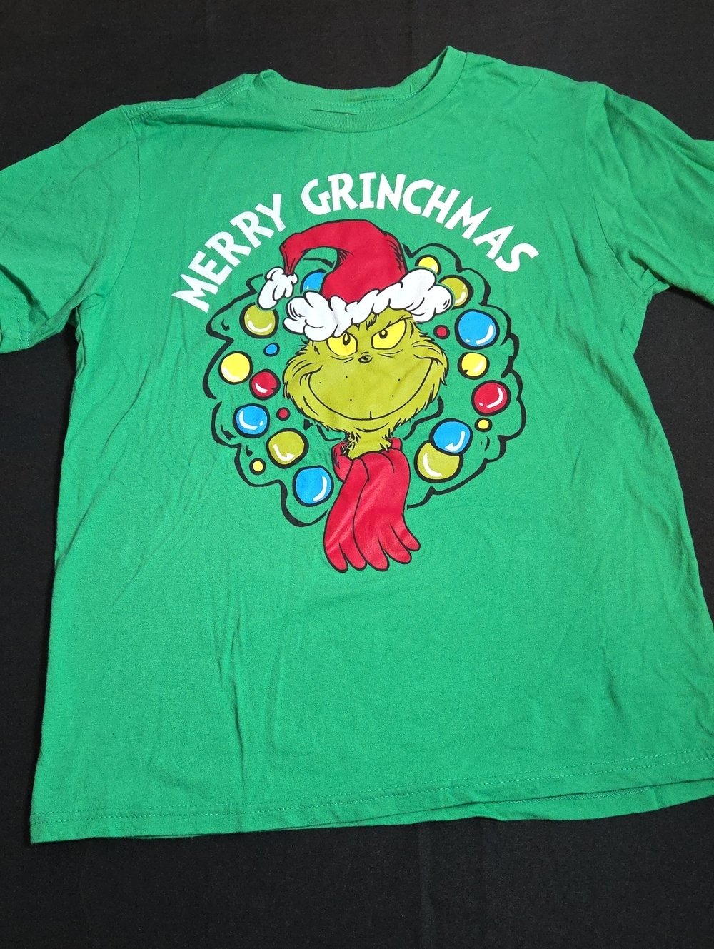 Dr. Seuss Green Grinch Wreath Short Sleeve Tee